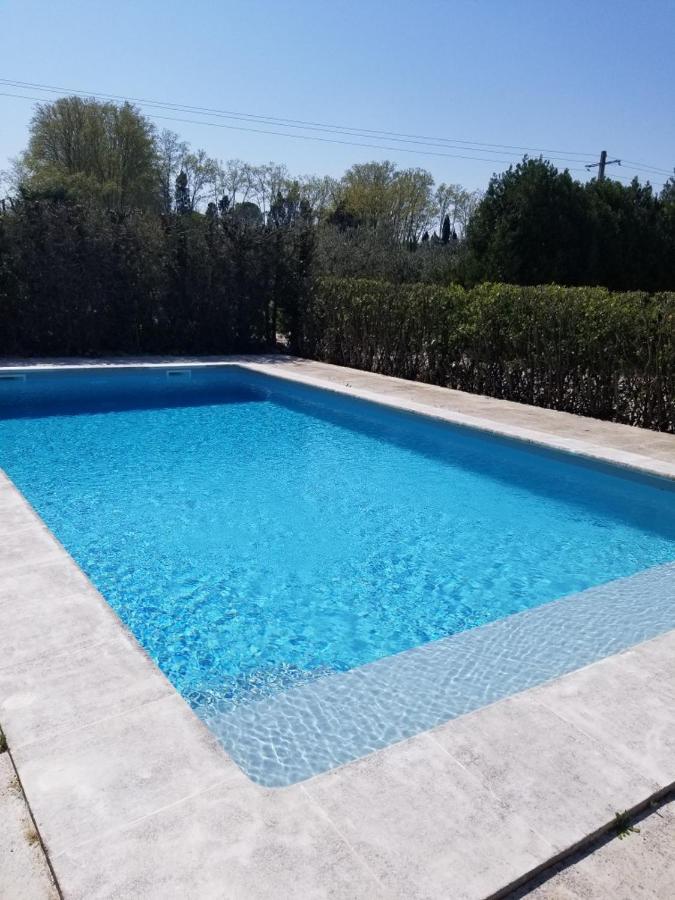 Appartement 2 Pers Avec Acces Piscine Saint-Remy-de-Provence Exterior photo
